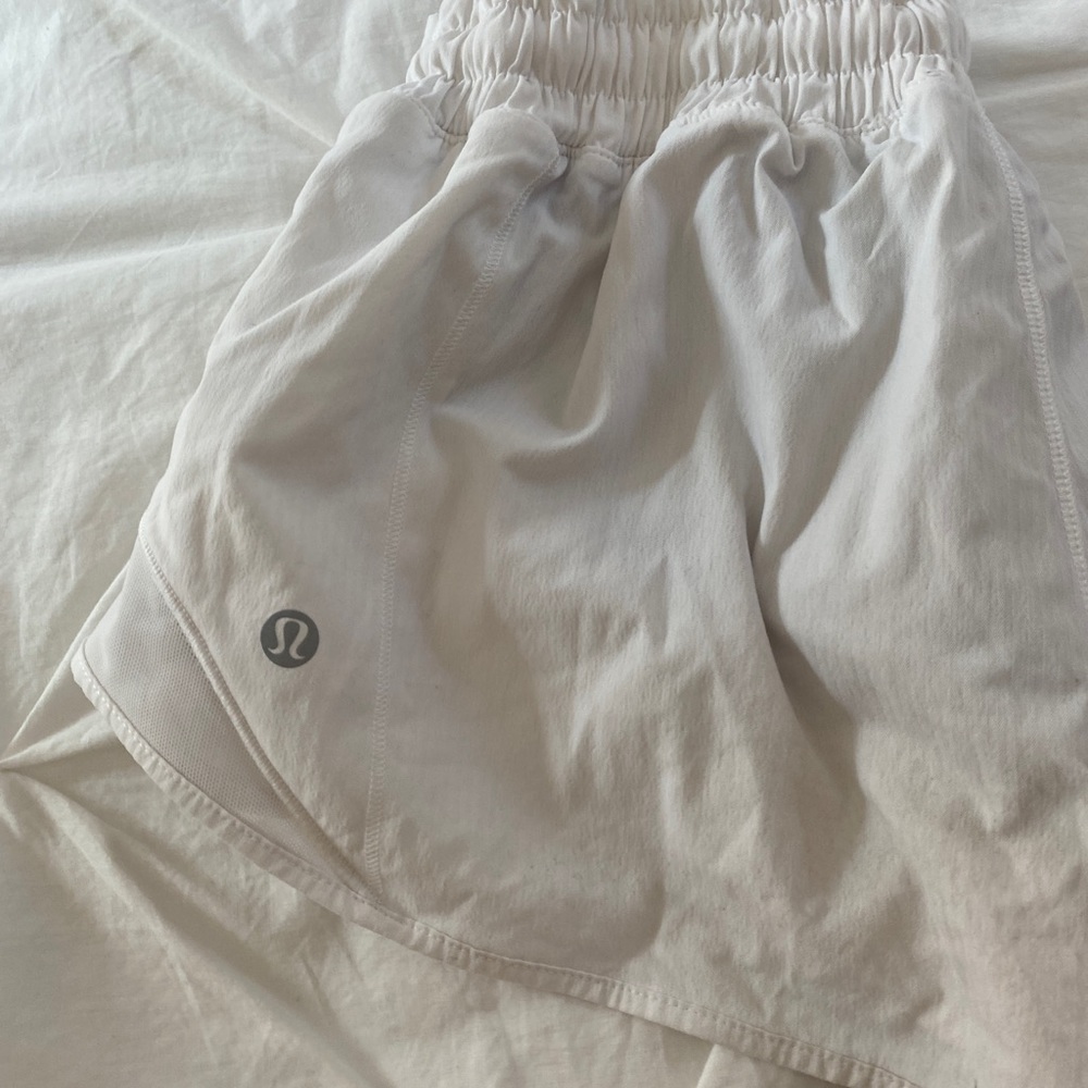 Lululemon white hottie hots